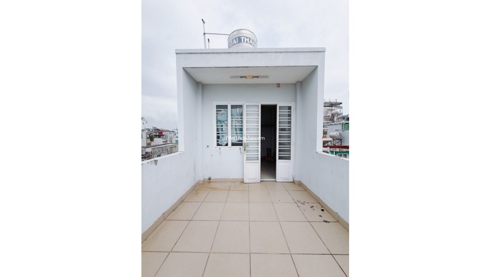 Nhà Tôn Đản , Quận 4, 1 lững , 2 lầu, 21 m2.